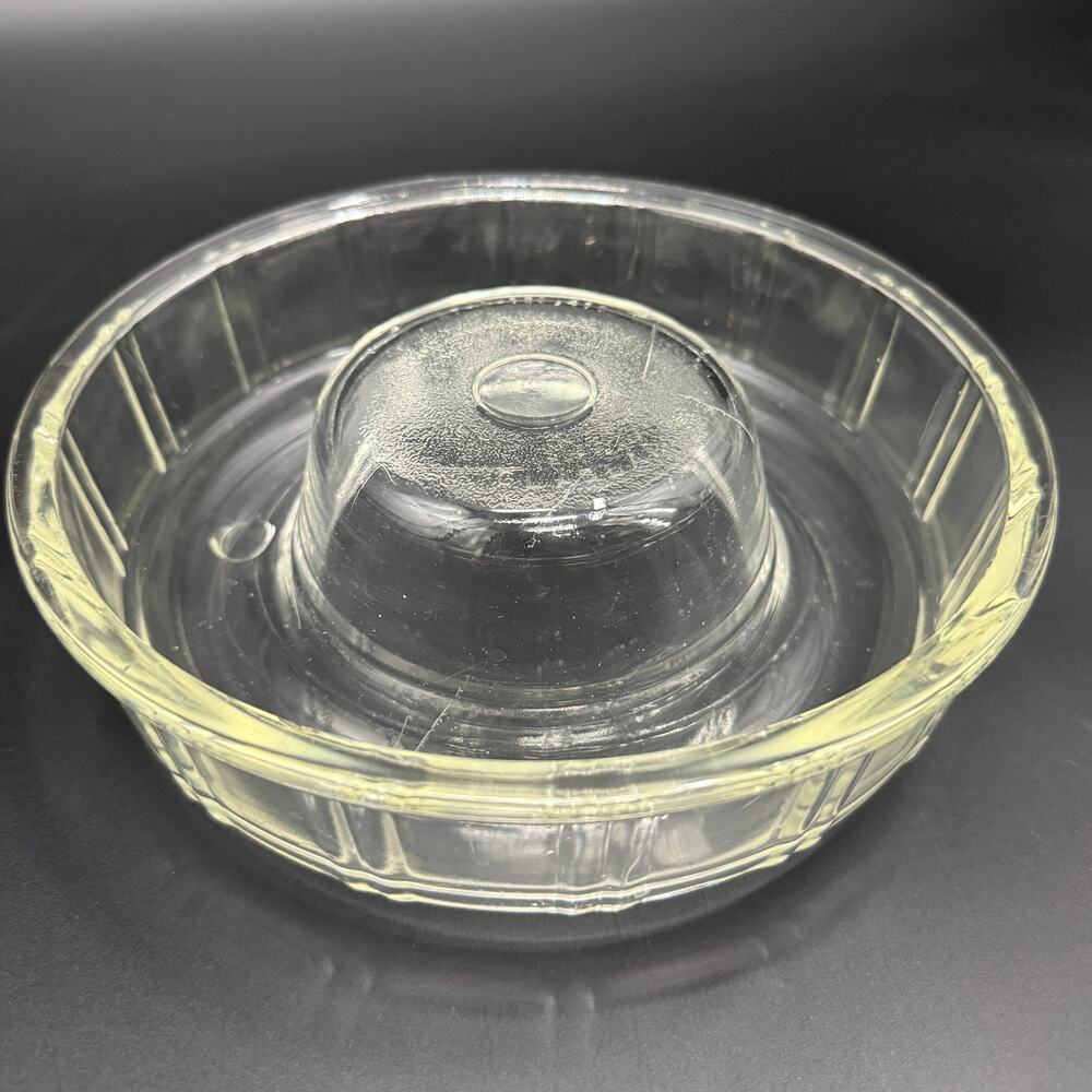 vintage Queen Anne Glasbake clear glass Bundt Cake Pan jello ring mold bake dish